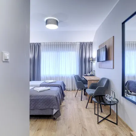Bed & Breakfast Lawendowy Dwor 3*