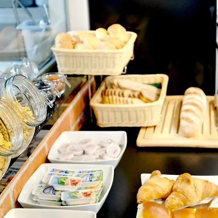 Lawendowy Dwor Pszczółki