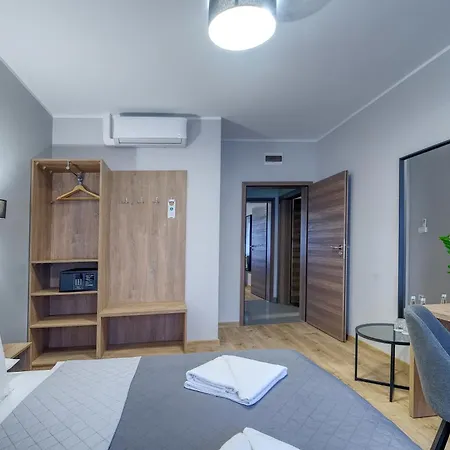 Lawendowy Dwor Pszczółki