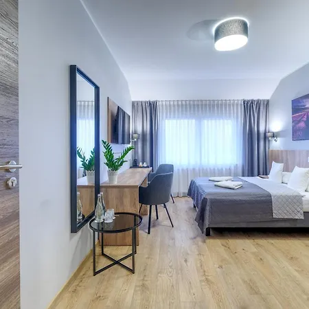 Bed & Breakfast Lawendowy Dwor 3*