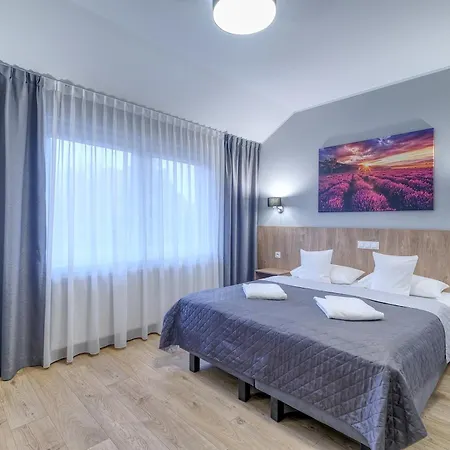 Lawendowy Dwor 住宿加早餐酒店