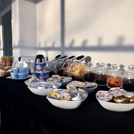 Lawendowy Dwor Pszczółki