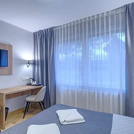 Lawendowy Dwor לינה וארוחת בוקר 3*